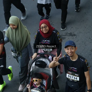 Runner Photo 1664251