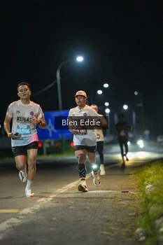 Runner Photo 1664259