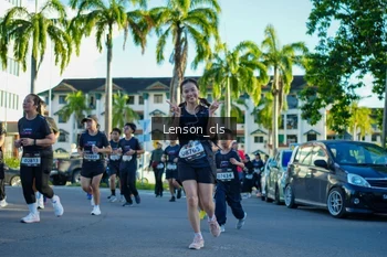 Runner Photo 1664277