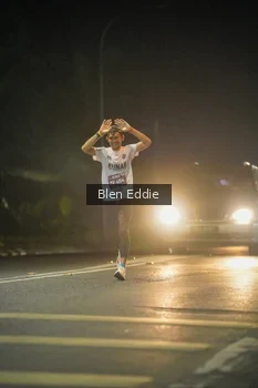 Runner Photo 1664295