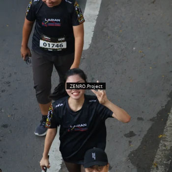 Runner Photo 1664364