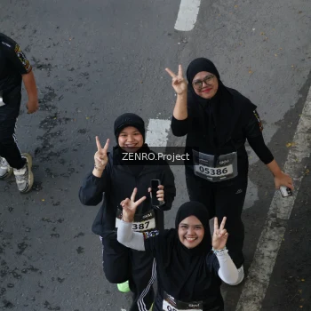 Runner Photo 1664450