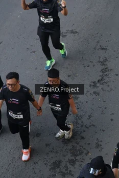 Runner Photo 1664452