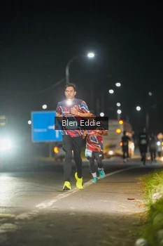 Runner Photo 1664519