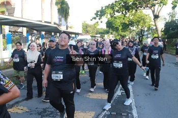 Runner Photo 1664747