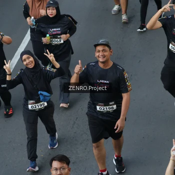 Runner Photo 1664920