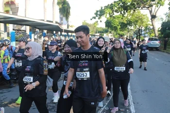 Runner Photo 1664953