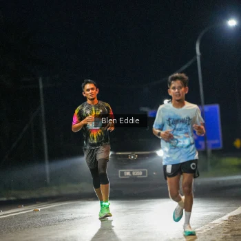 Runner Photo 1664981