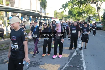Runner Photo 1665133