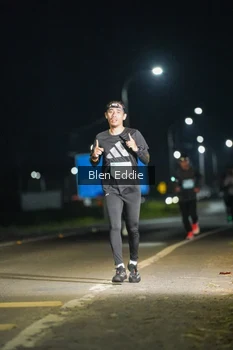 Runner Photo 1665148