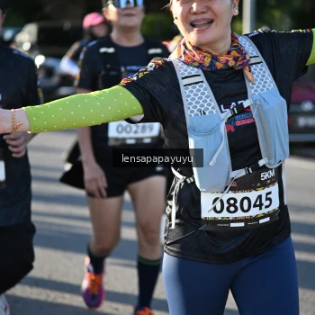 Runner Photo 1665210