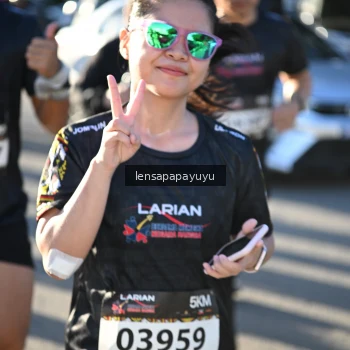 Runner Photo 1665219