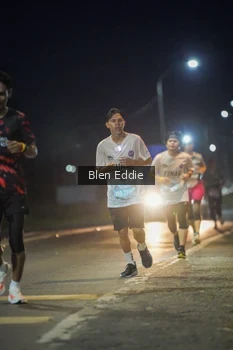 Runner Photo 1665314