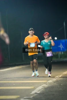 Runner Photo 1665335