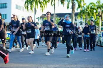 Runner Photo 1665356