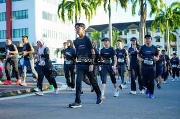 Runner Photo 1665393