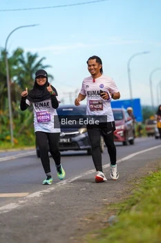 Runner Photo 1665404
