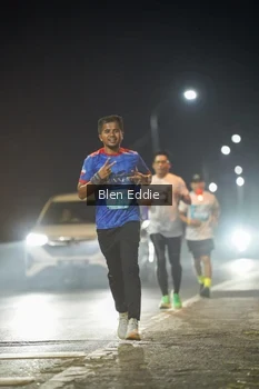 Runner Photo 1665430