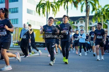 Runner Photo 1665555