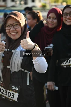 Runner Photo 1665754