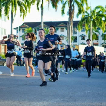 Runner Photo 1665918
