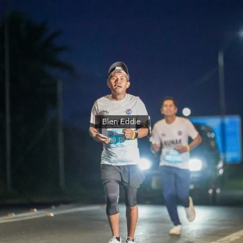 Runner Photo 1665932