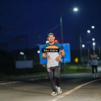 Runner Photo 1665977