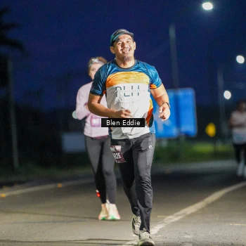 Runner Photo 1665984