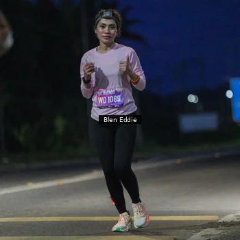 Runner Photo 1666002