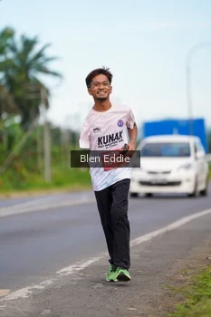 Runner Photo 1666004