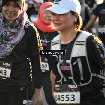 Runner Photo 1666029