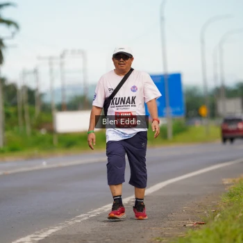 Runner Photo 1666076