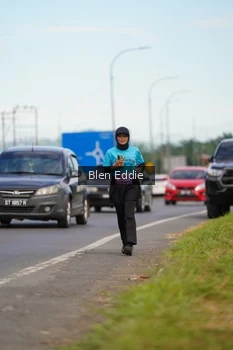 Runner Photo 1666094