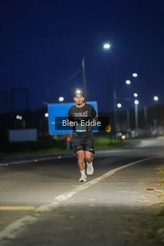 Runner Photo 1666108