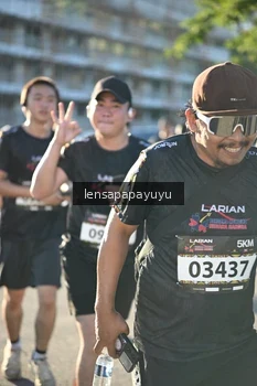 Runner Photo 1666109