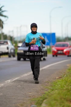 Runner Photo 1666135