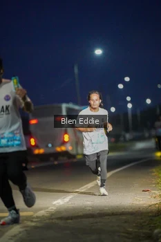 Runner Photo 1666154