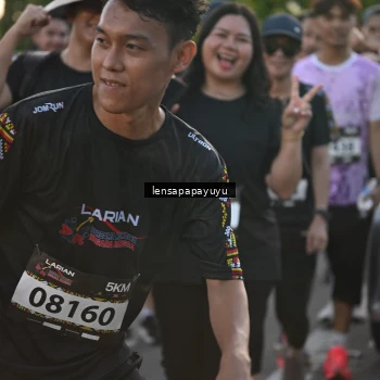 Runner Photo 1666265