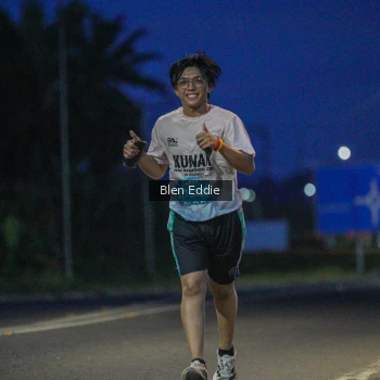 Runner Photo 1666272