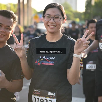 Runner Photo 1666320