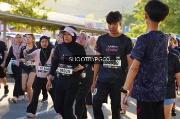 Runner Photo 1666572