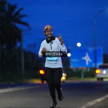 Runner Photo 1666580