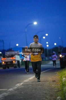 Runner Photo 1666625