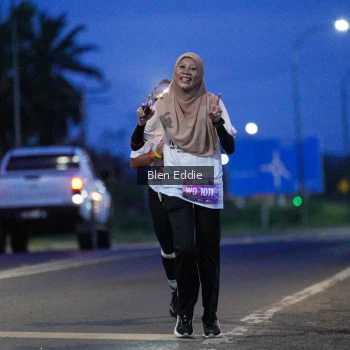 Runner Photo 1666640