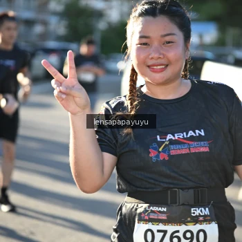 Runner Photo 1666689