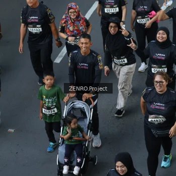 Runner Photo 1666749