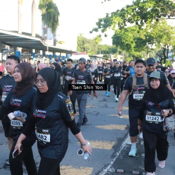 Runner Photo 1666769