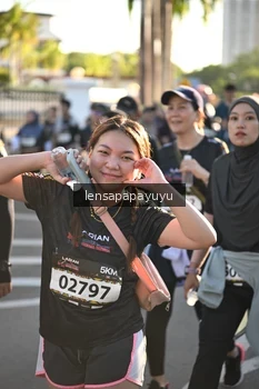 Runner Photo 1666788