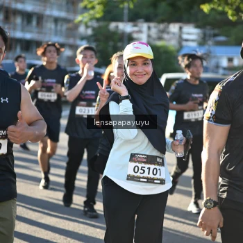 Runner Photo 1666841