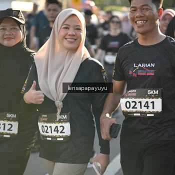 Runner Photo 1666842